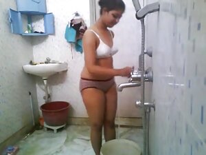 La cliente mignonne  ...